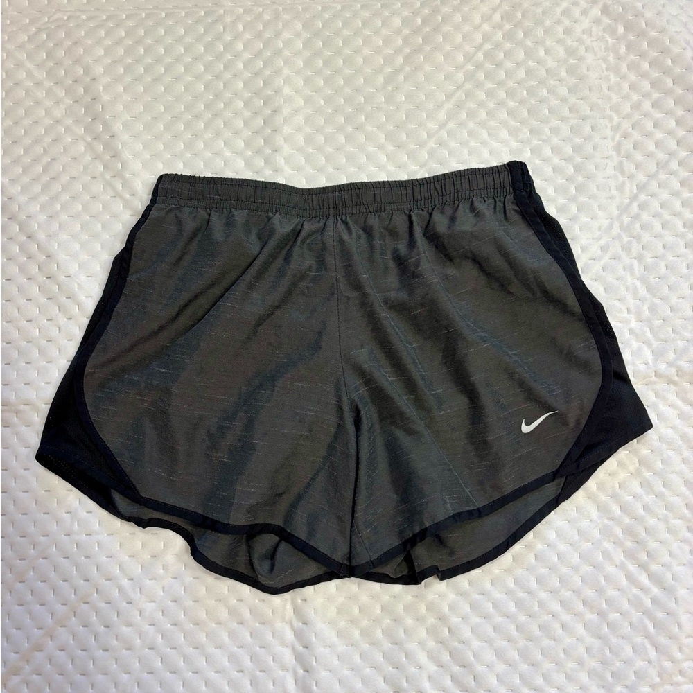 Nike Kids Girls Gray Athletic Shorts with Black Trim